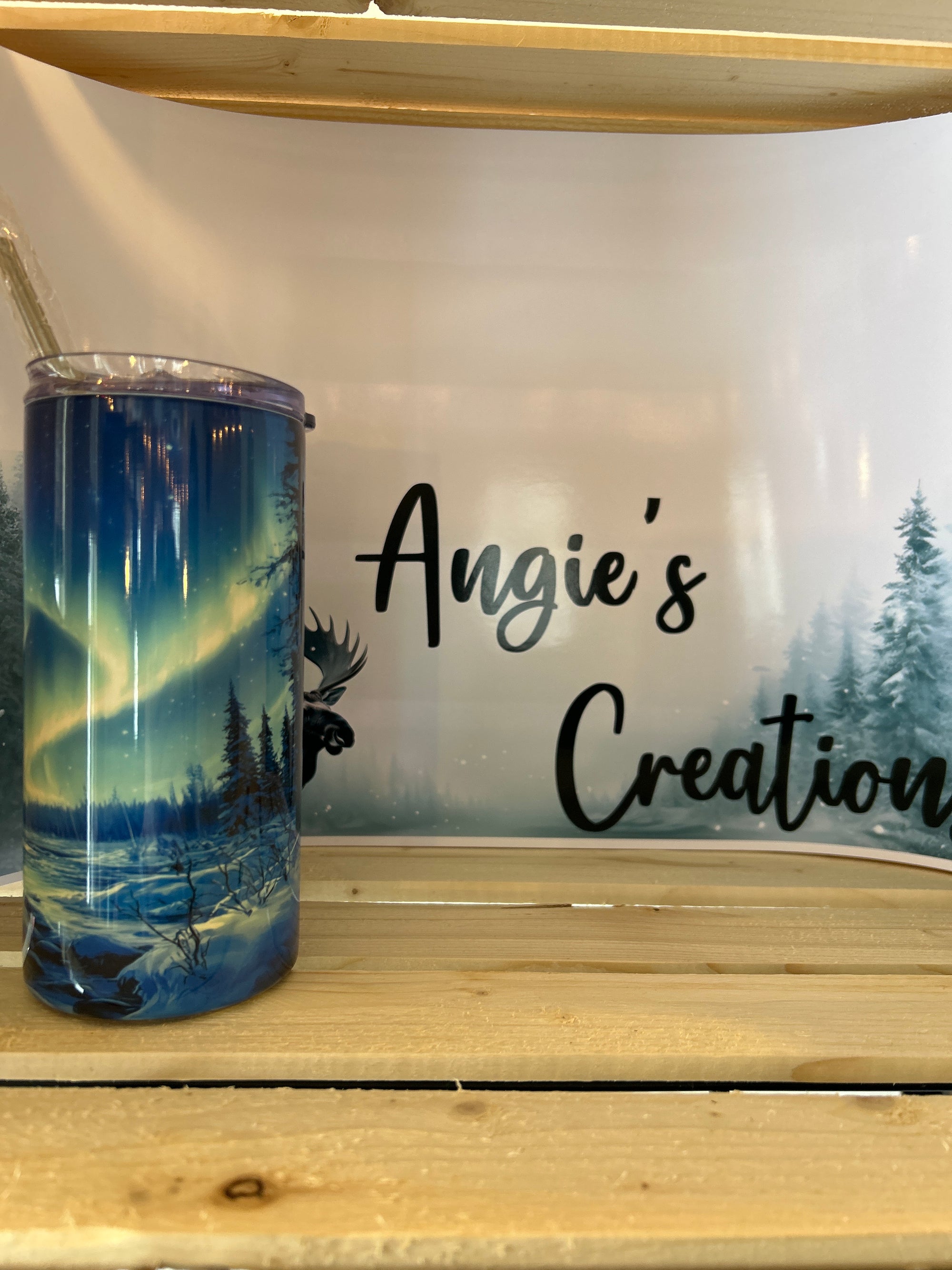 Standing Wolf Aurora Borealis 16oz Tumbler