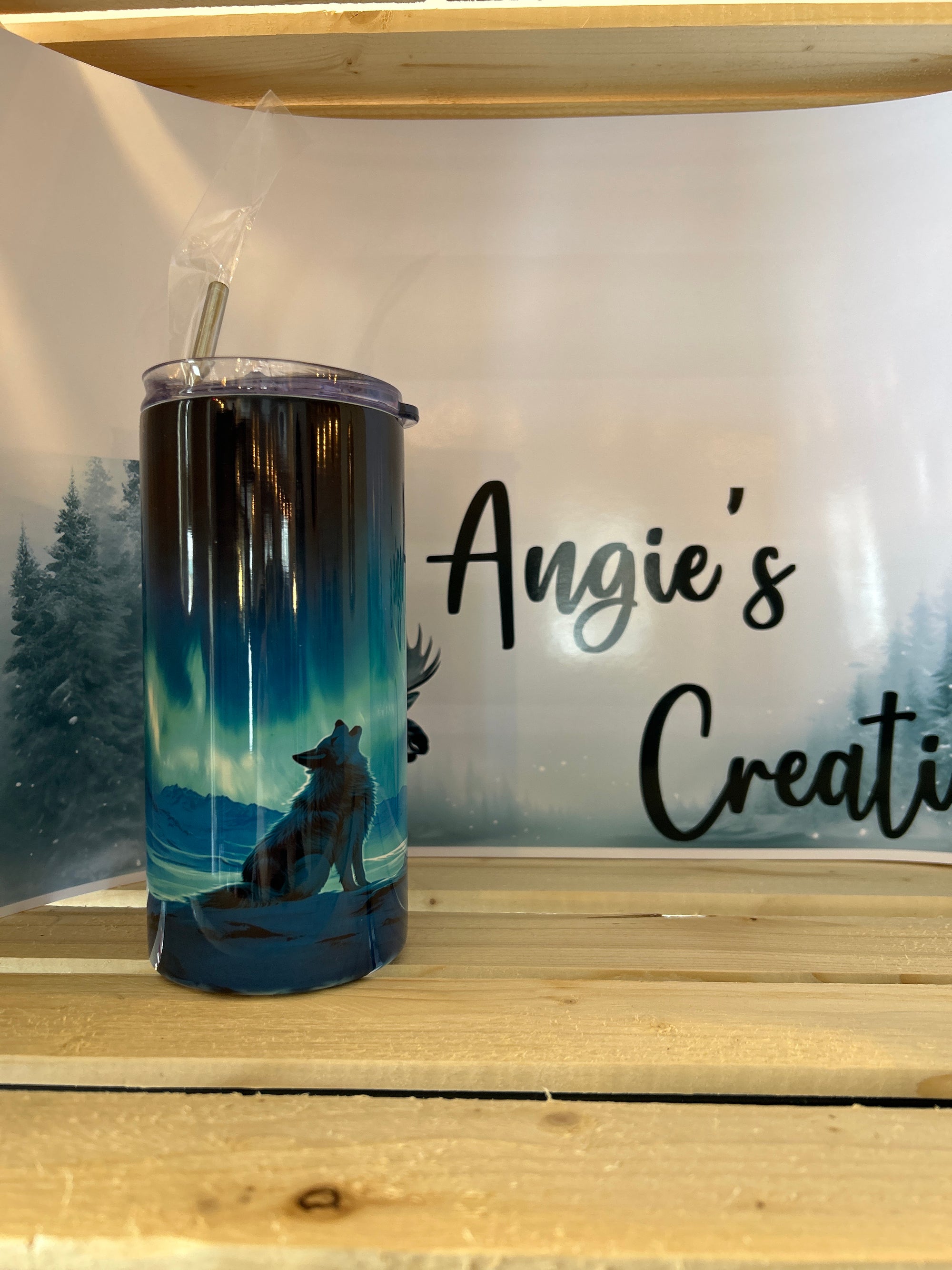 Sitting Wolf Aurora Borealis 16oz Tumbler