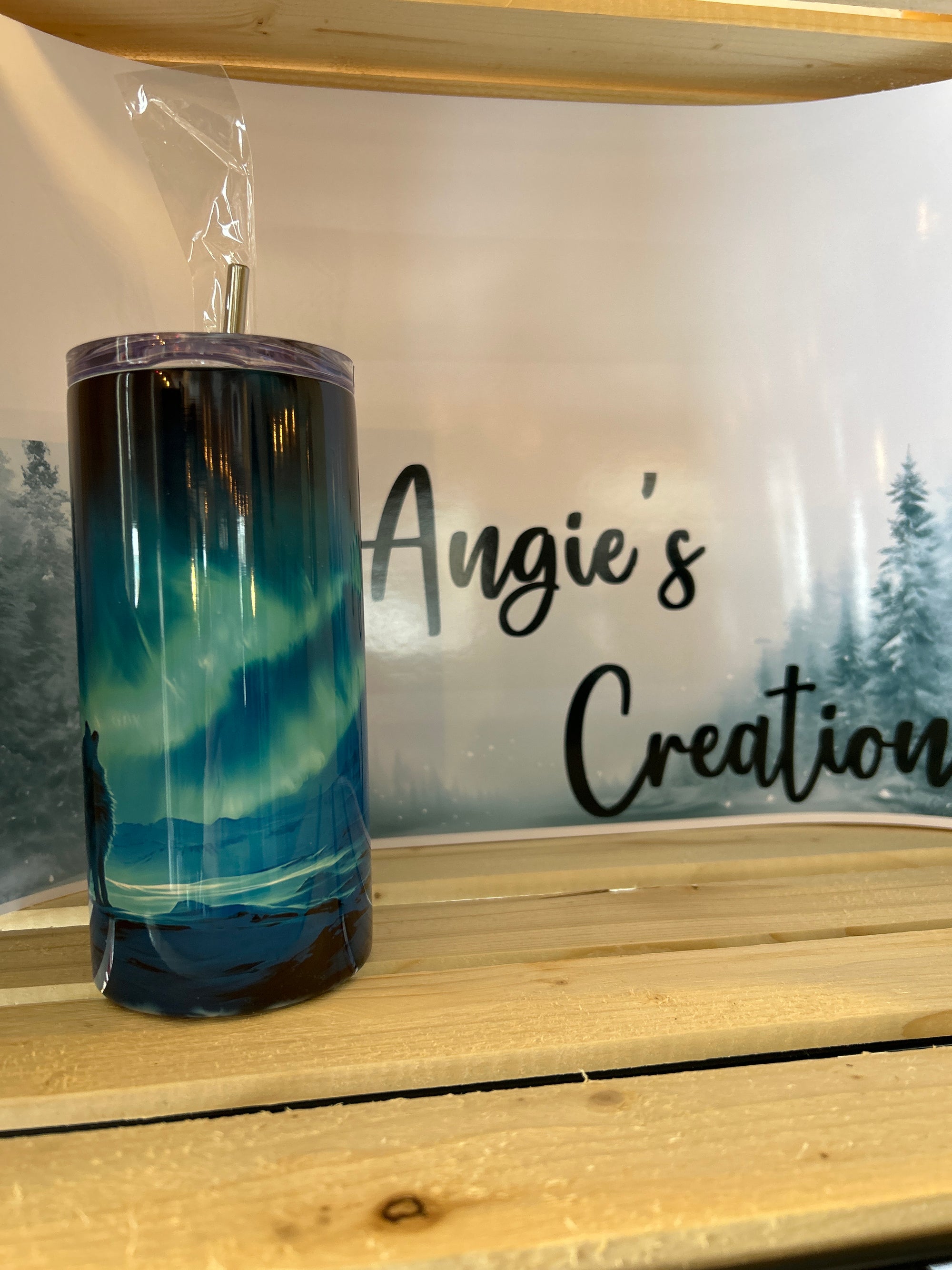 Sitting Wolf Aurora Borealis 16oz Tumbler