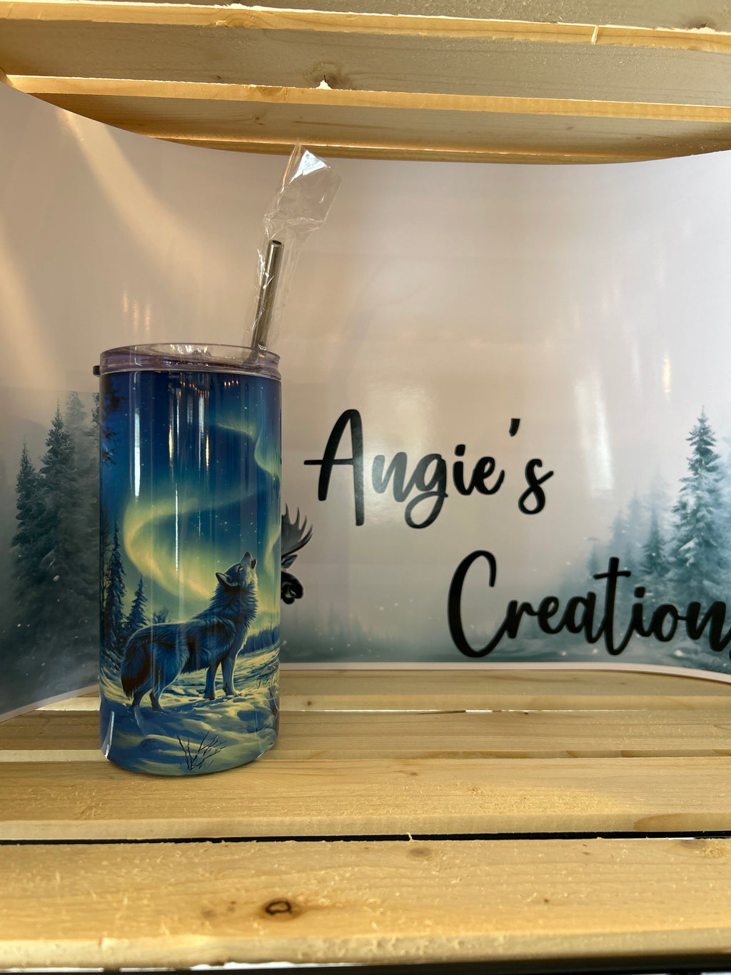 Standing Wolf Aurora Borealis 16oz Tumbler